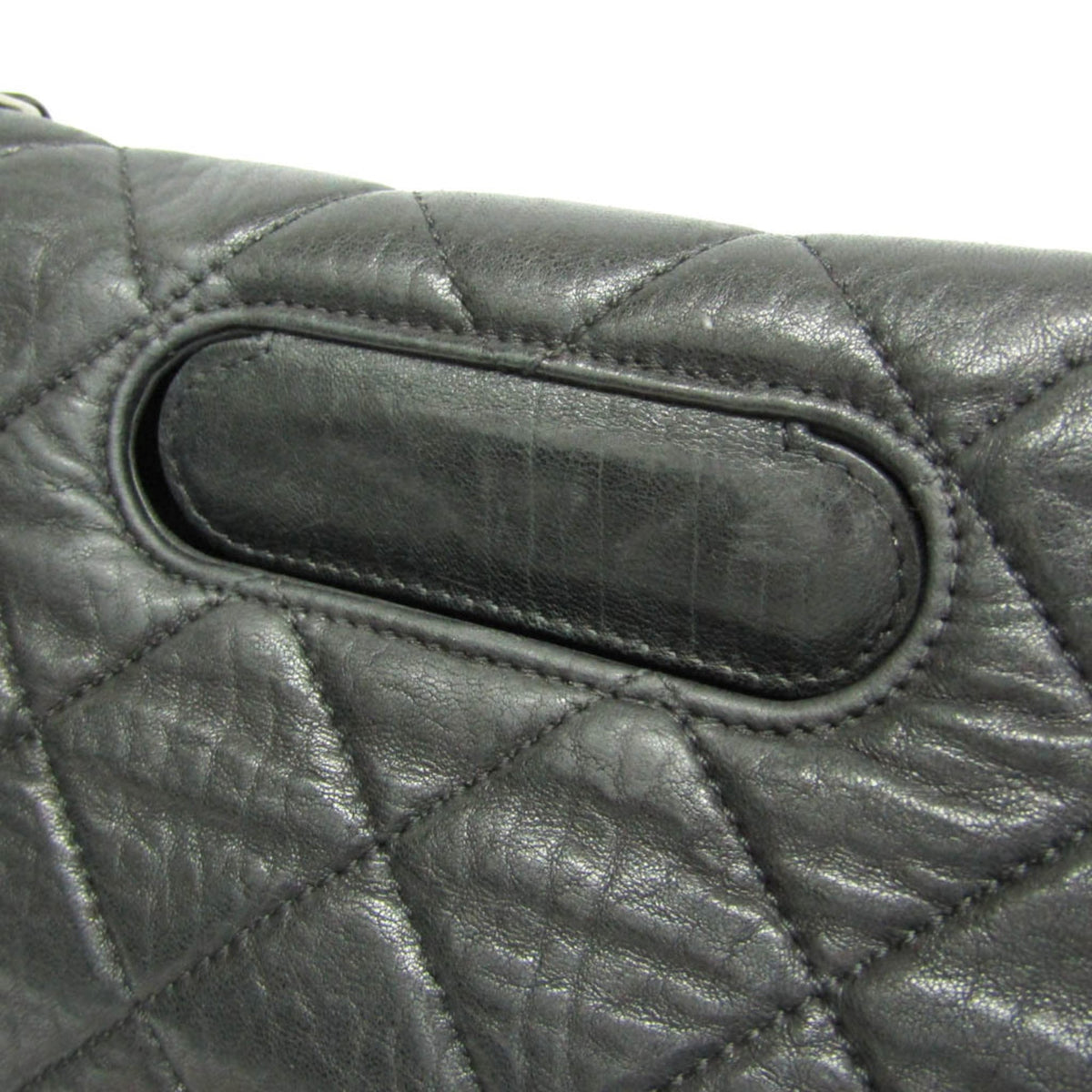 PRE-OWNED Chanel 2.55 · Lambskin