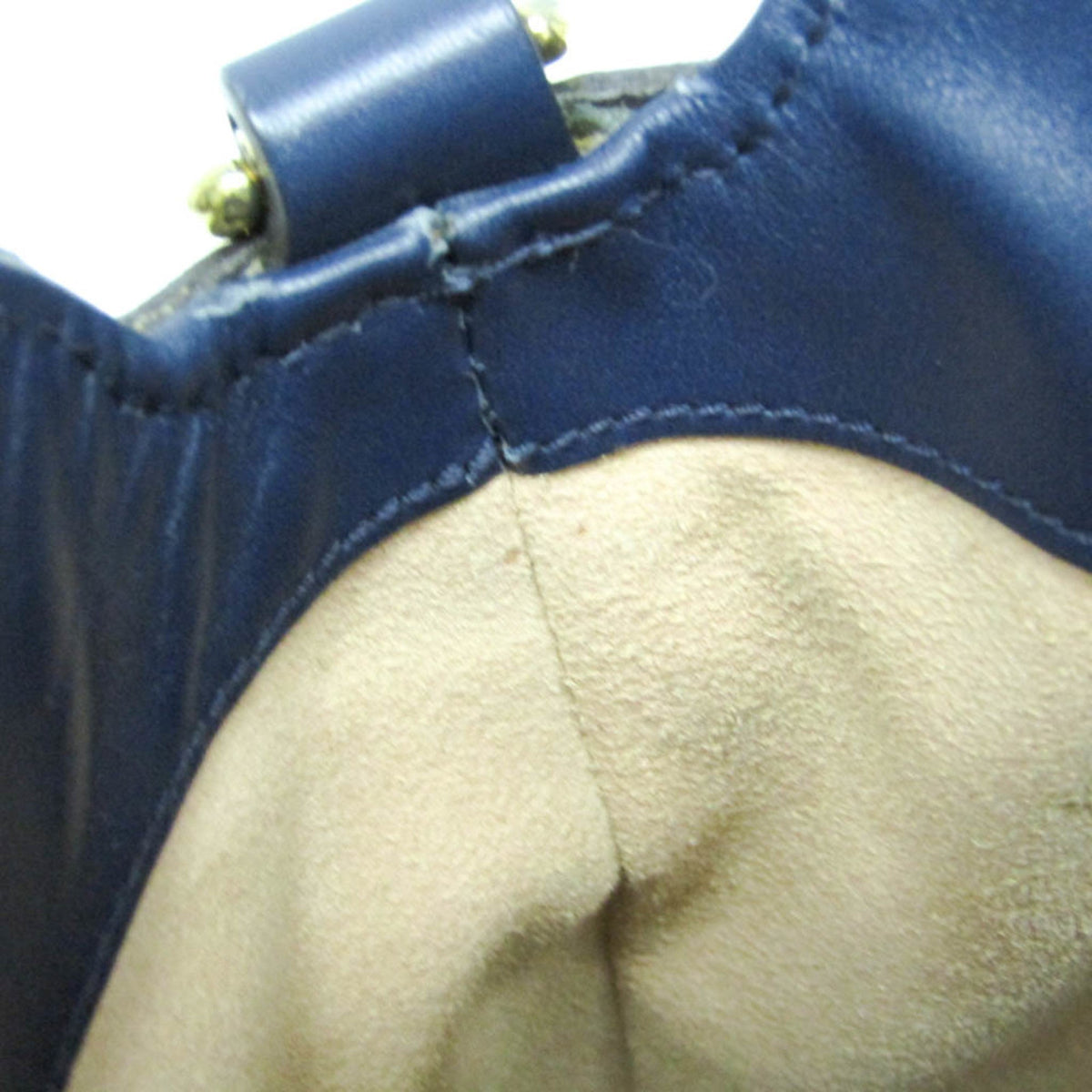 PRE-OWNED Gucci Guccissima · Calfskin · Gold Hardware