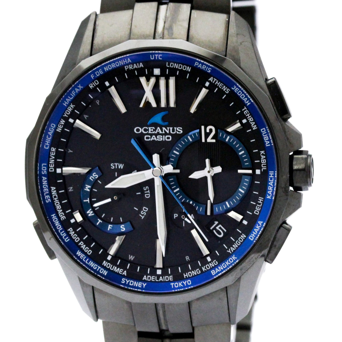 PRE-OWNED Casio Oceanus Manta · Titanium · Solar