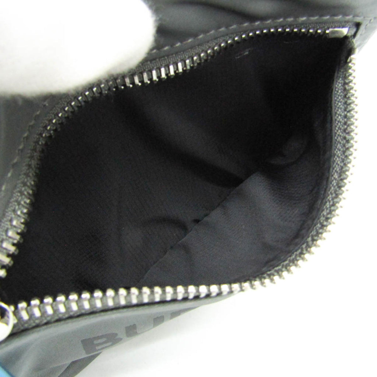 PRE-OWNED Burberry Canon · Nylon Crossbody