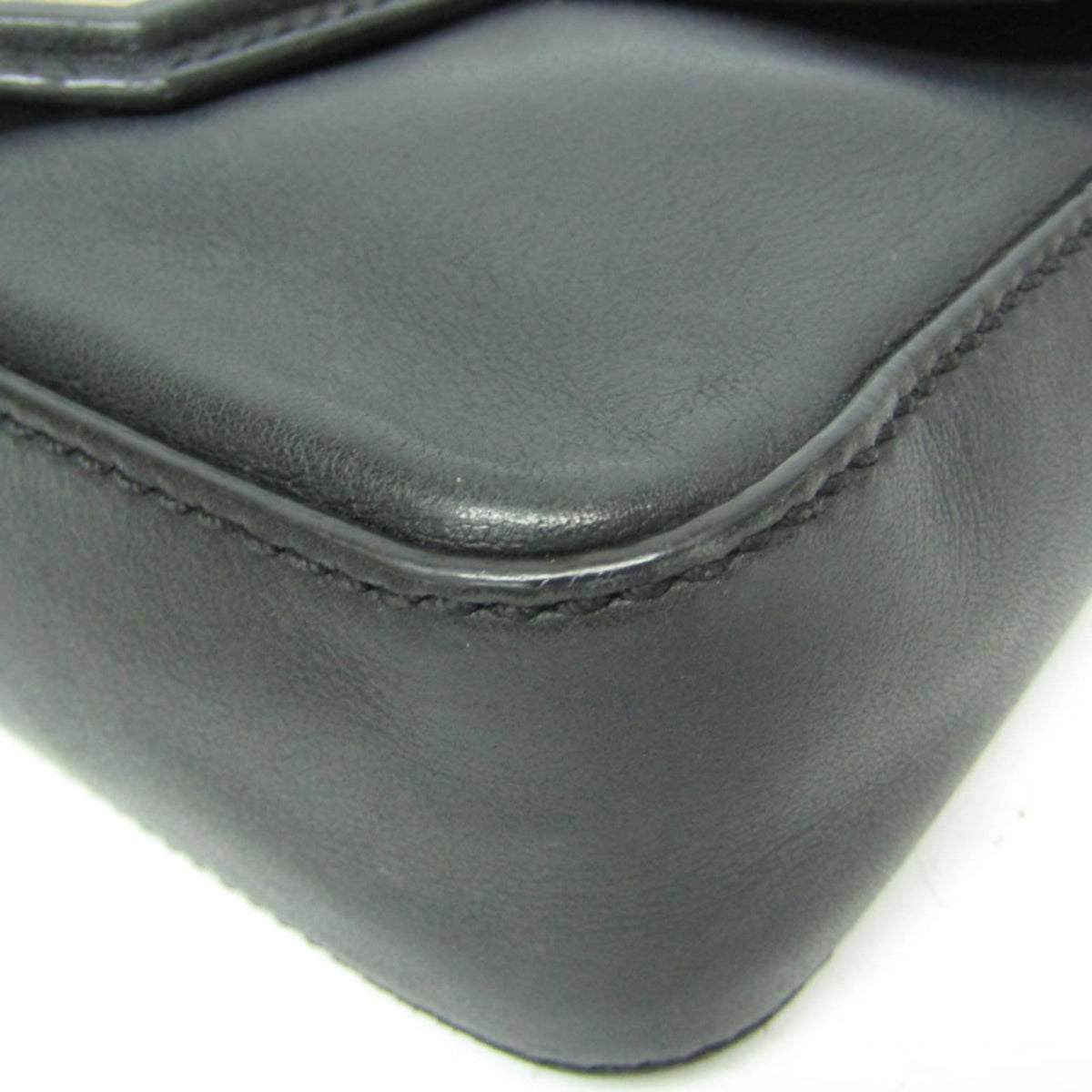 PRE-OWNED Givenchy Nobile · Leather Shoulder Bag