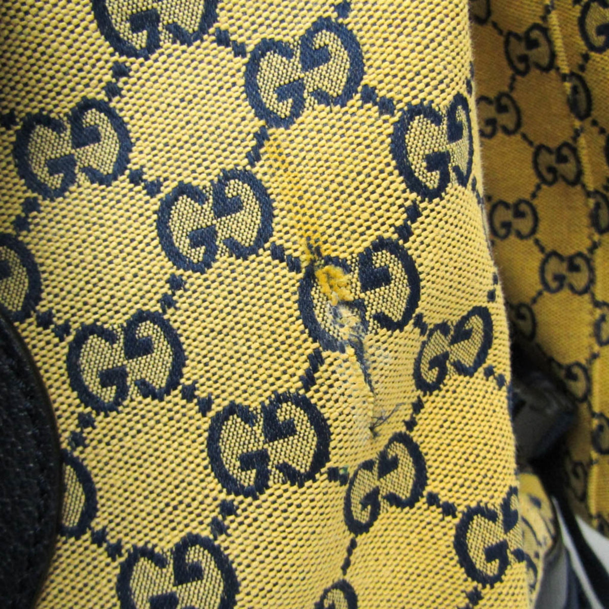 PRE-OWNED Gucci GG Canvas · Heart Patch Backpack