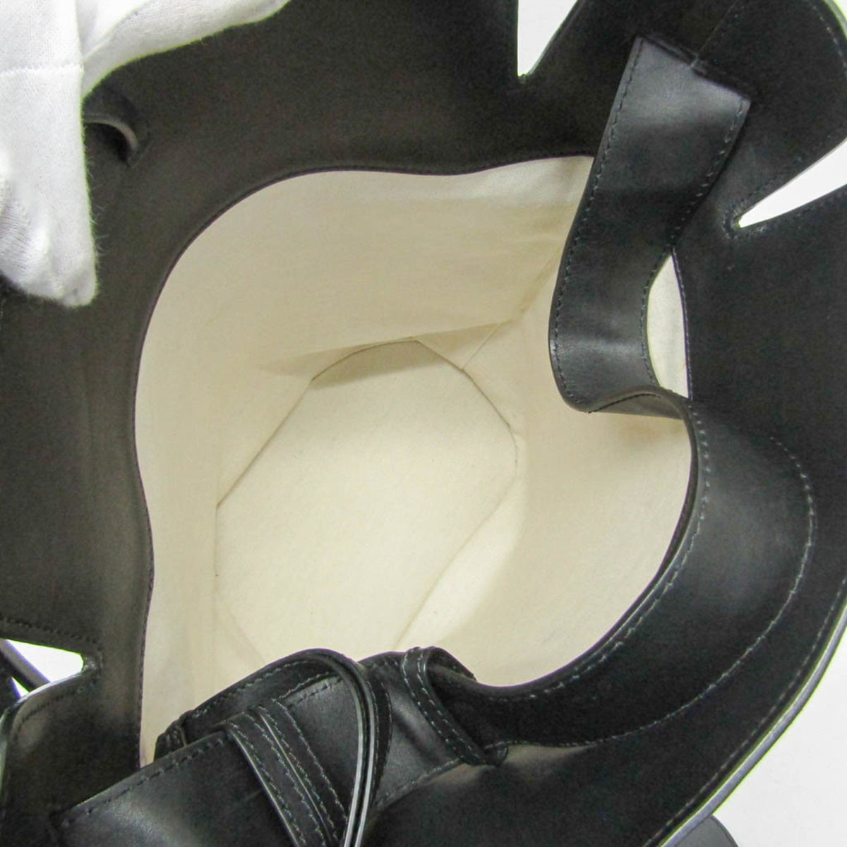 PRE-OWNED Burberry Large Bucket · Canvas & Leather