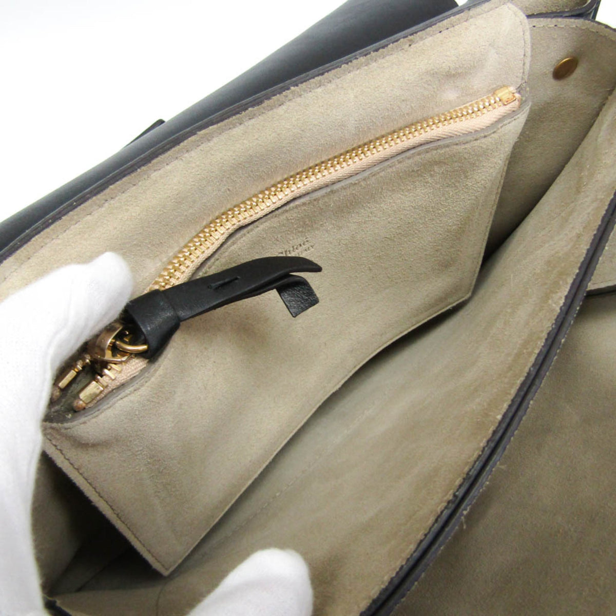 PRE-OWNED Chloé Faye Medium · Suede & Leather