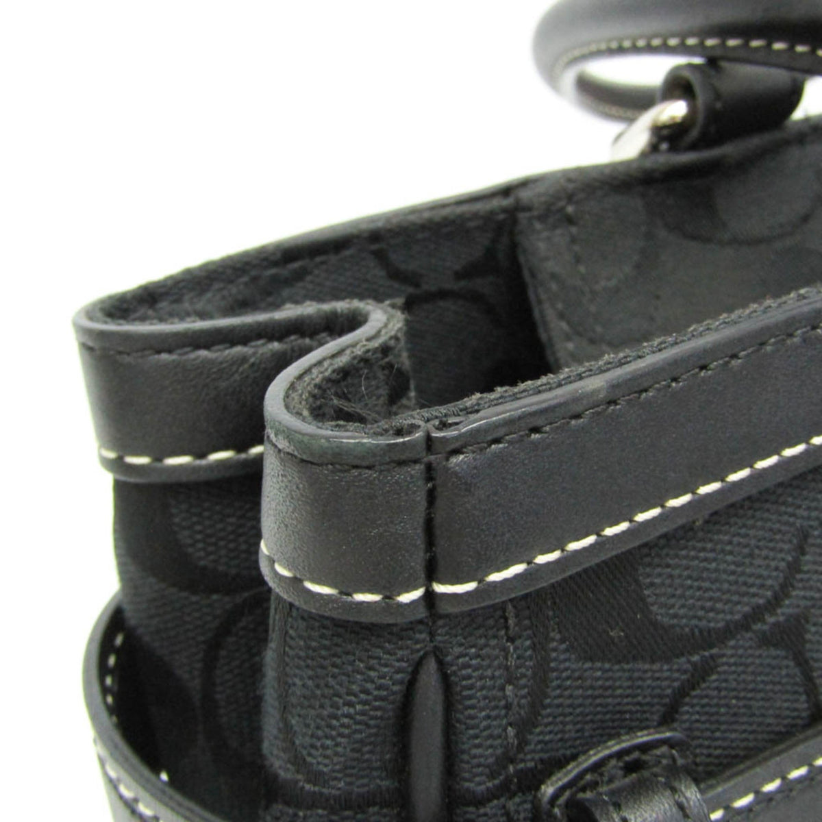 PRE-OWNED Coach Hamptons · Large Carryall Tote