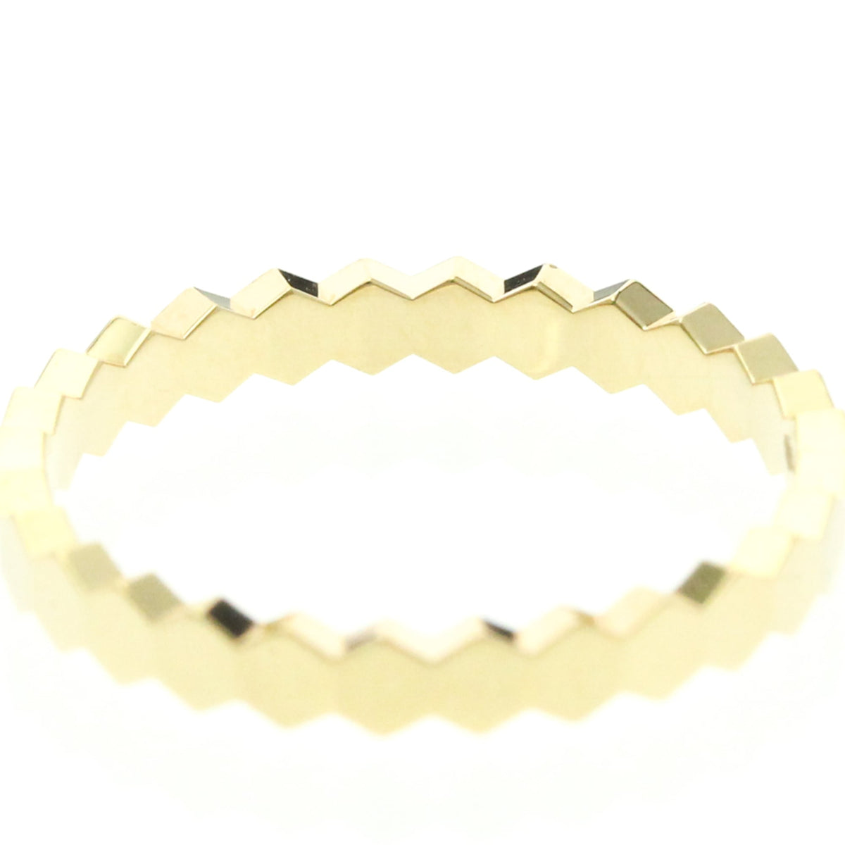 PRE-OWNED Chaumet Be My Love · 18K Yellow Gold Size 5.75