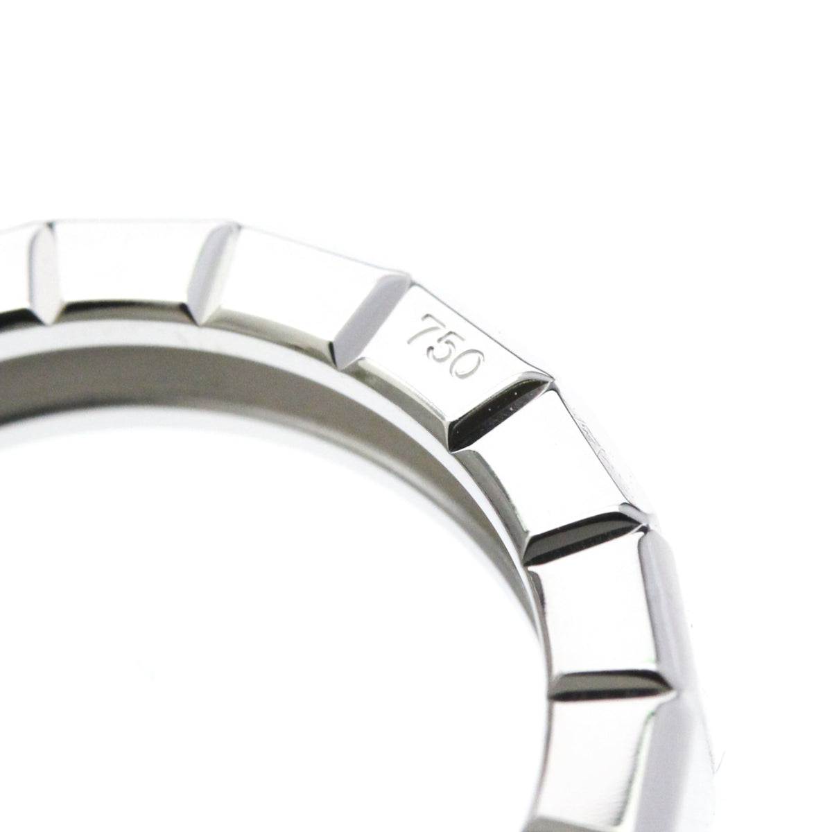 PRE-OWNED Chopard Ice Cube · 18K White Gold Size 6