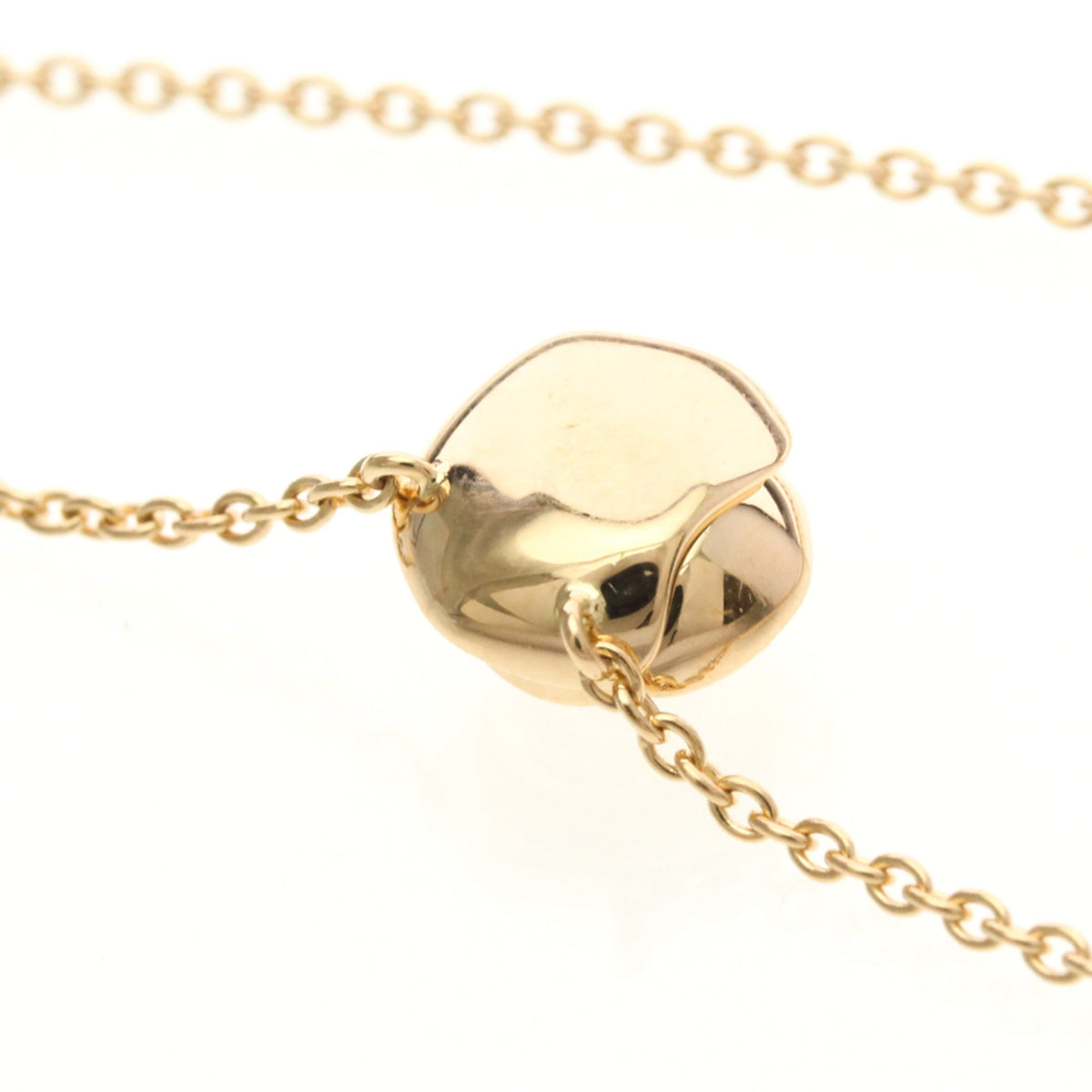 PRE-OWNED Dior Rose Dior Couture · Rose Gold · Diamond