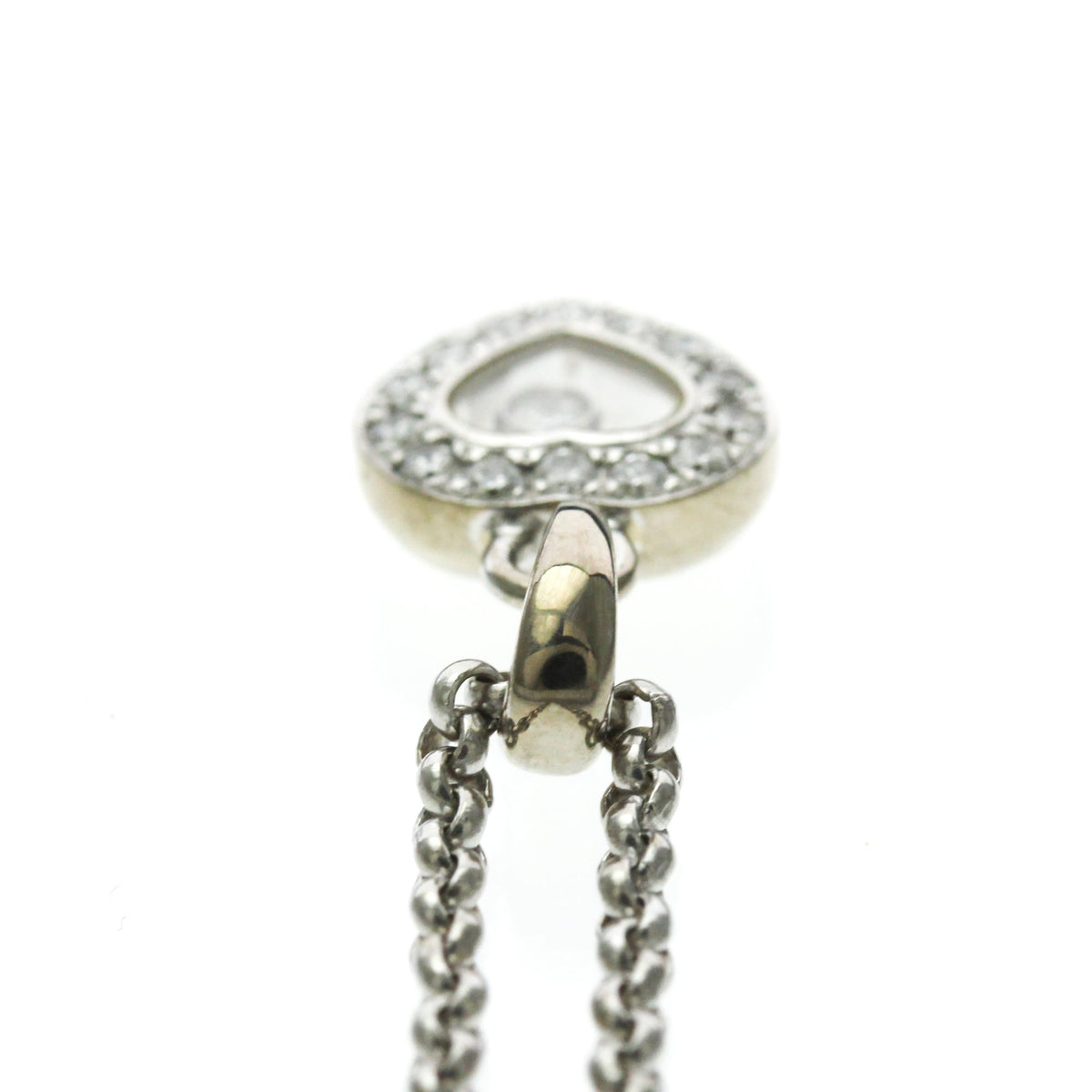 PRE-OWNED Chopard Happy Diamonds Heart · 18K White Gold