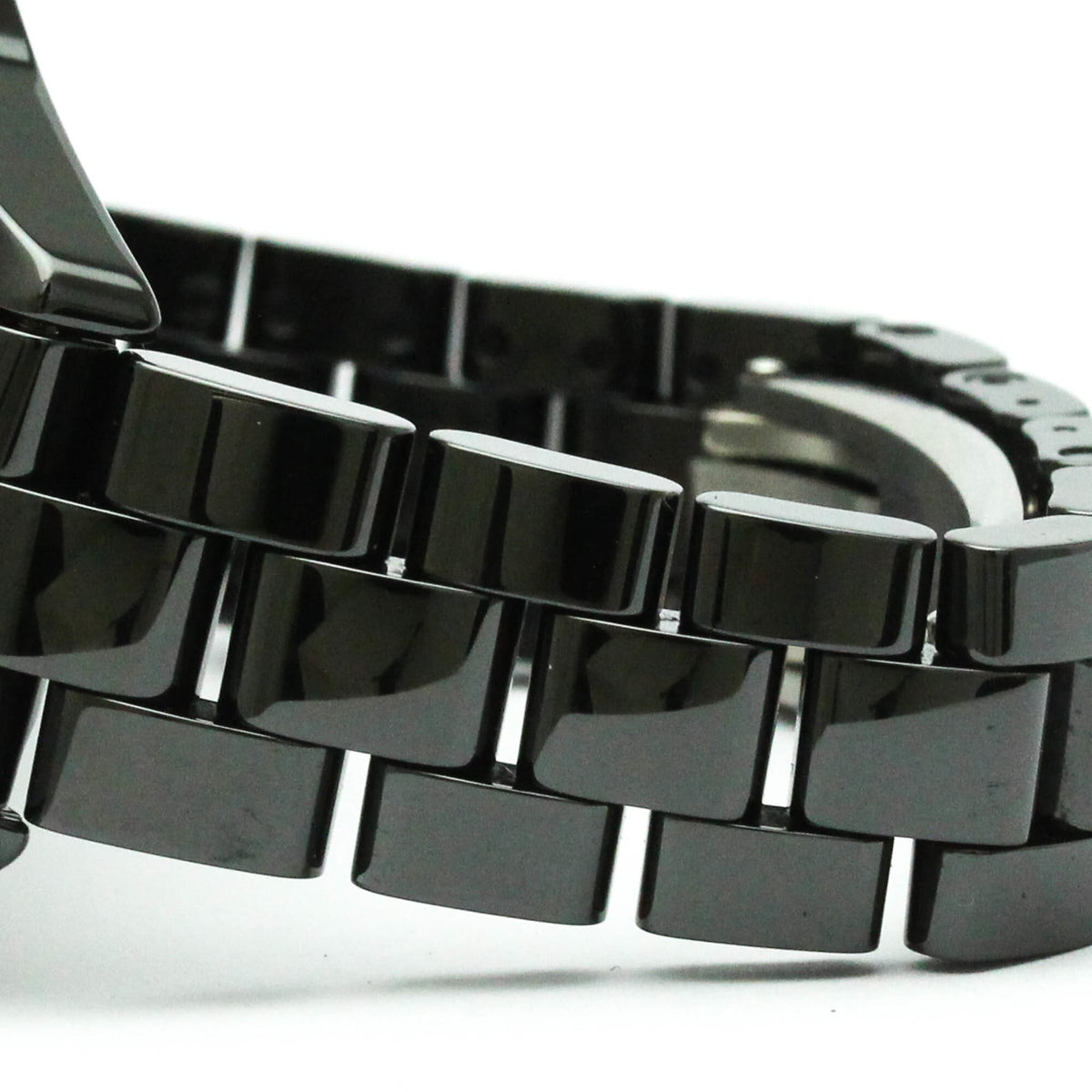 PRE-OWNED Chanel J12 Intense · Ceramic
