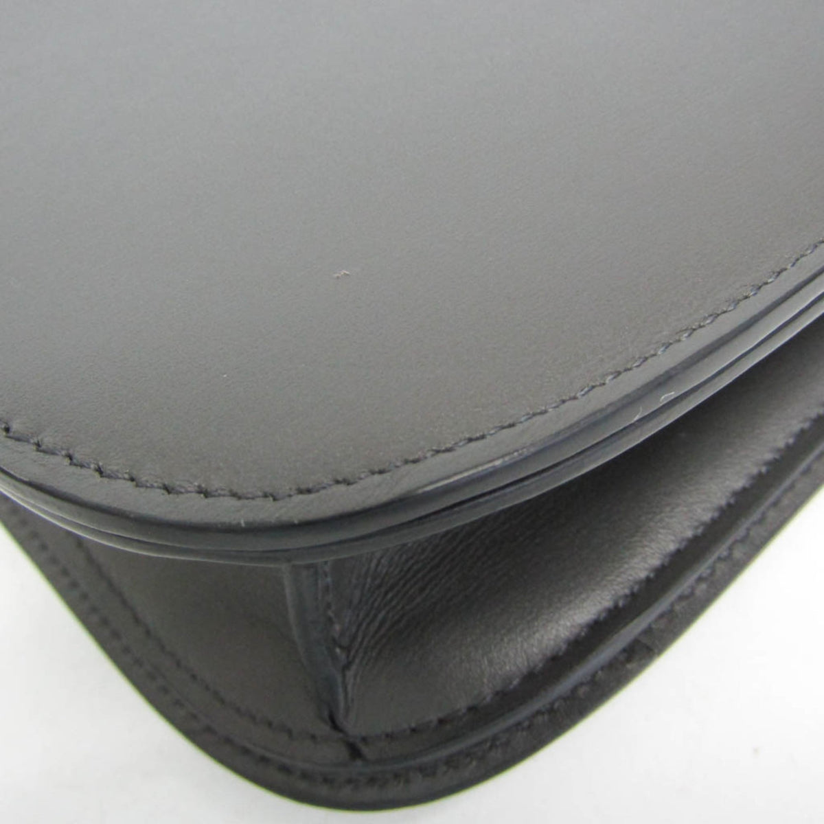 PRE-OWNED Celine Classic Box · Calfskin