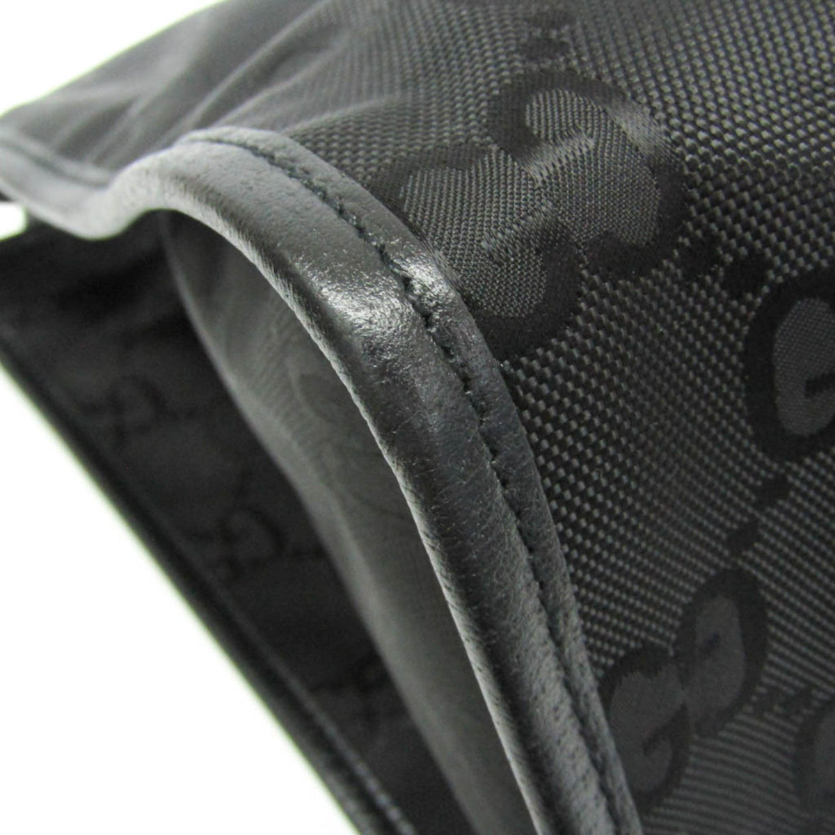 PRE-OWNED Gucci Off The Grid · GG Nylon Canvas