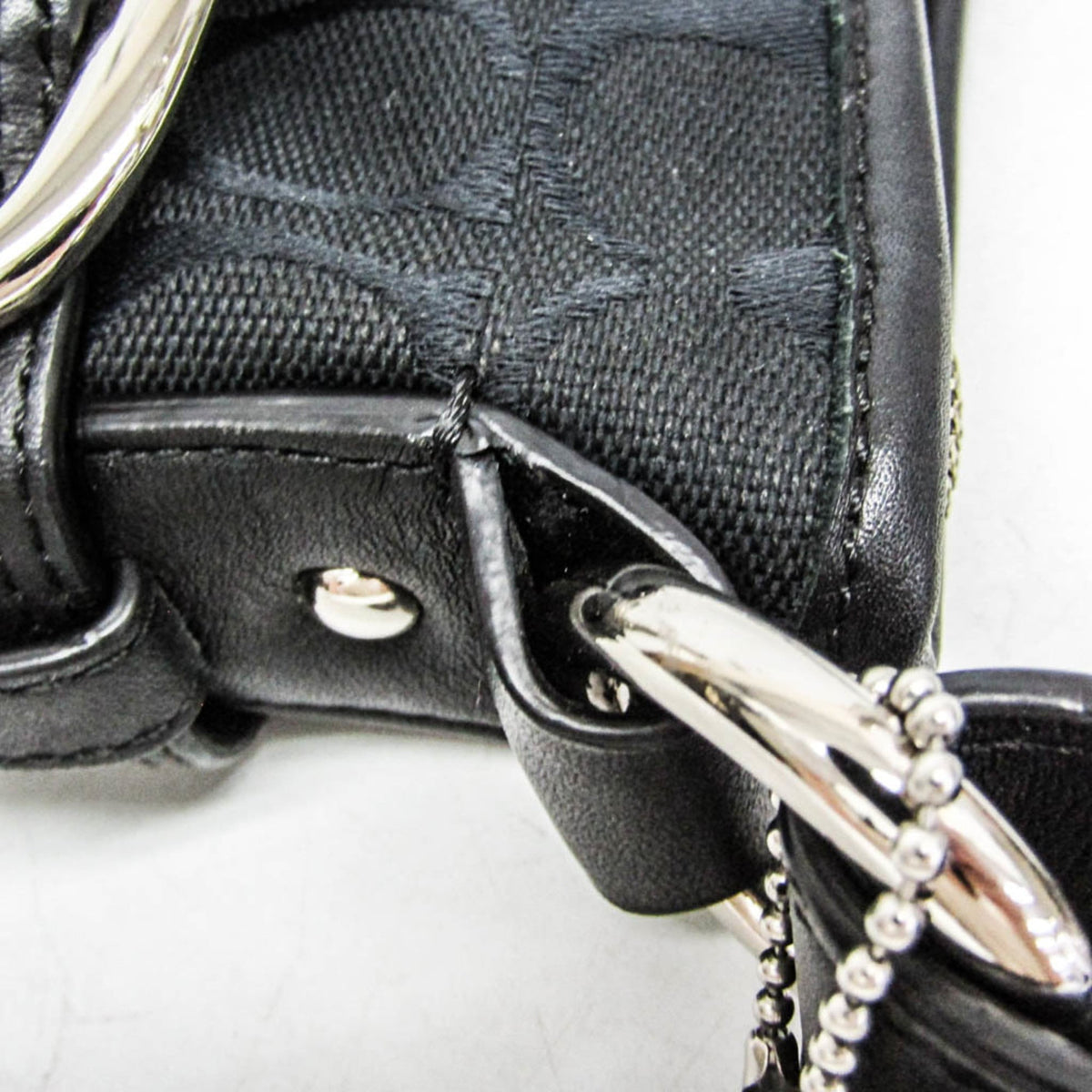 PRE-OWNED Coach Signature · Canvas & Leather