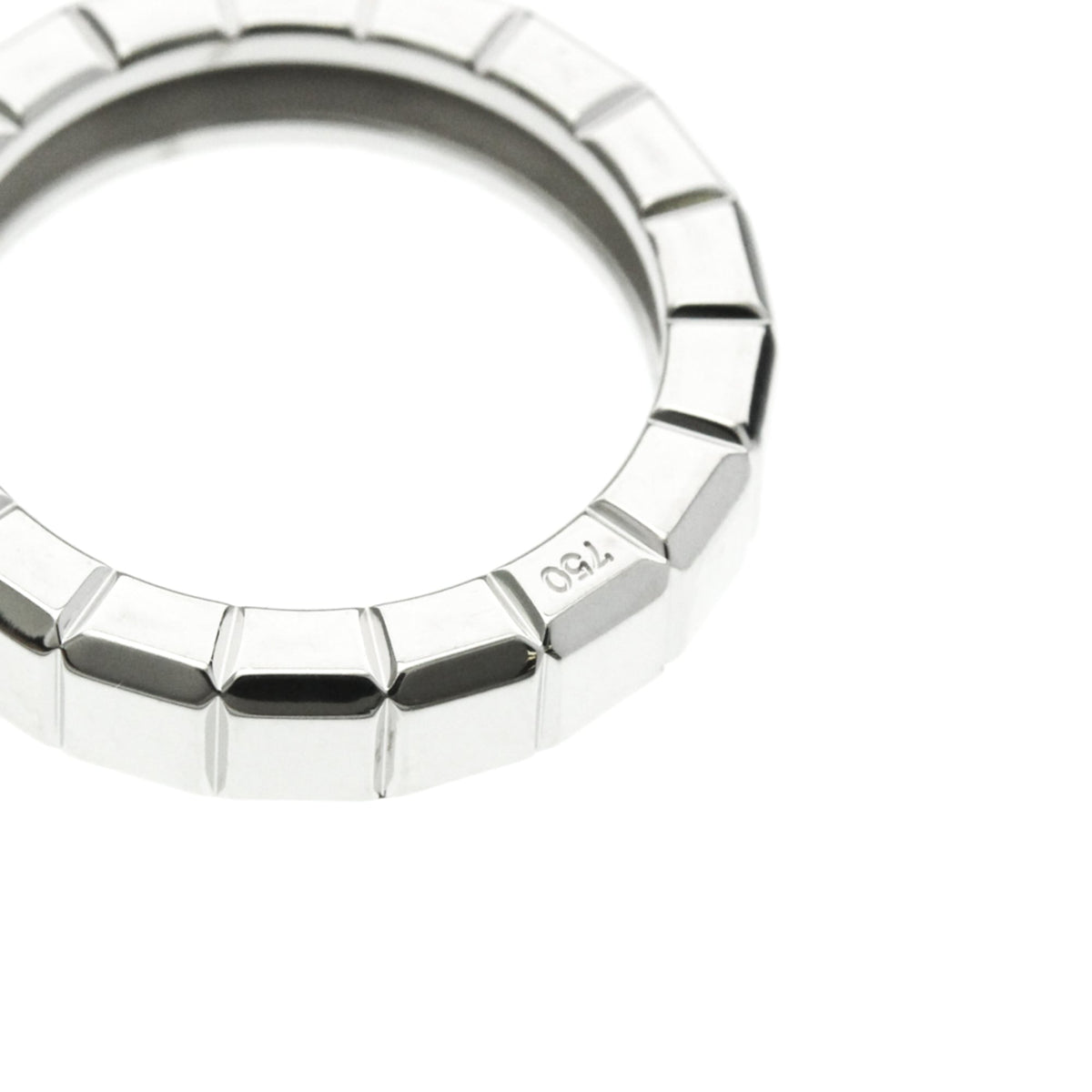 PRE-OWNED Chopard Ice Cube · 18K White Gold Size 4.5