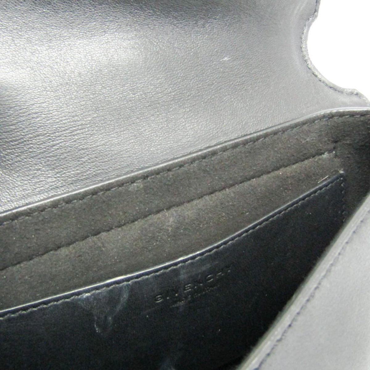 PRE-OWNED Givenchy Nobile · Leather Shoulder Bag