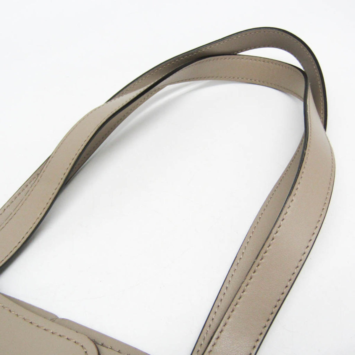 PRE-OWNED Chloé Mylo · Leather Tote