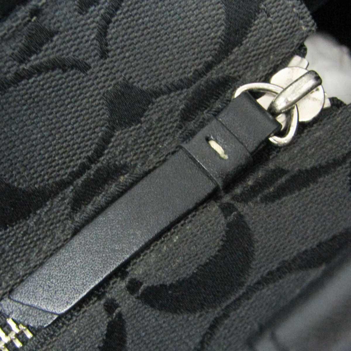 PRE-OWNED Coach Hamptons · Large Carryall Tote