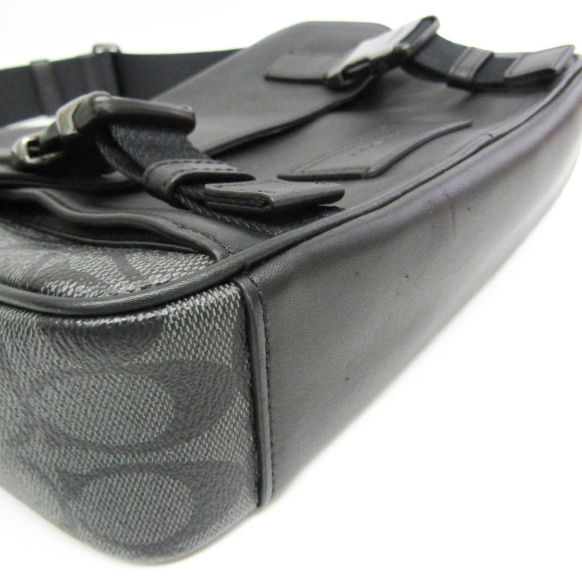 PRE-OWNED Coach Signature Truck Crossbody