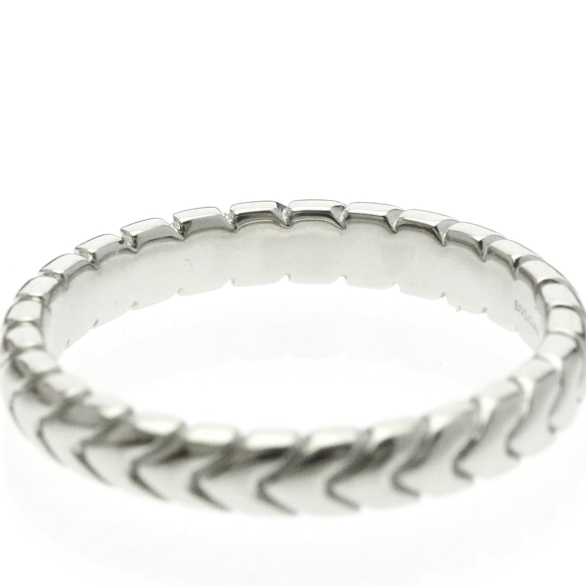 PRE-OWNED Bvlgari Spiga · Platinum