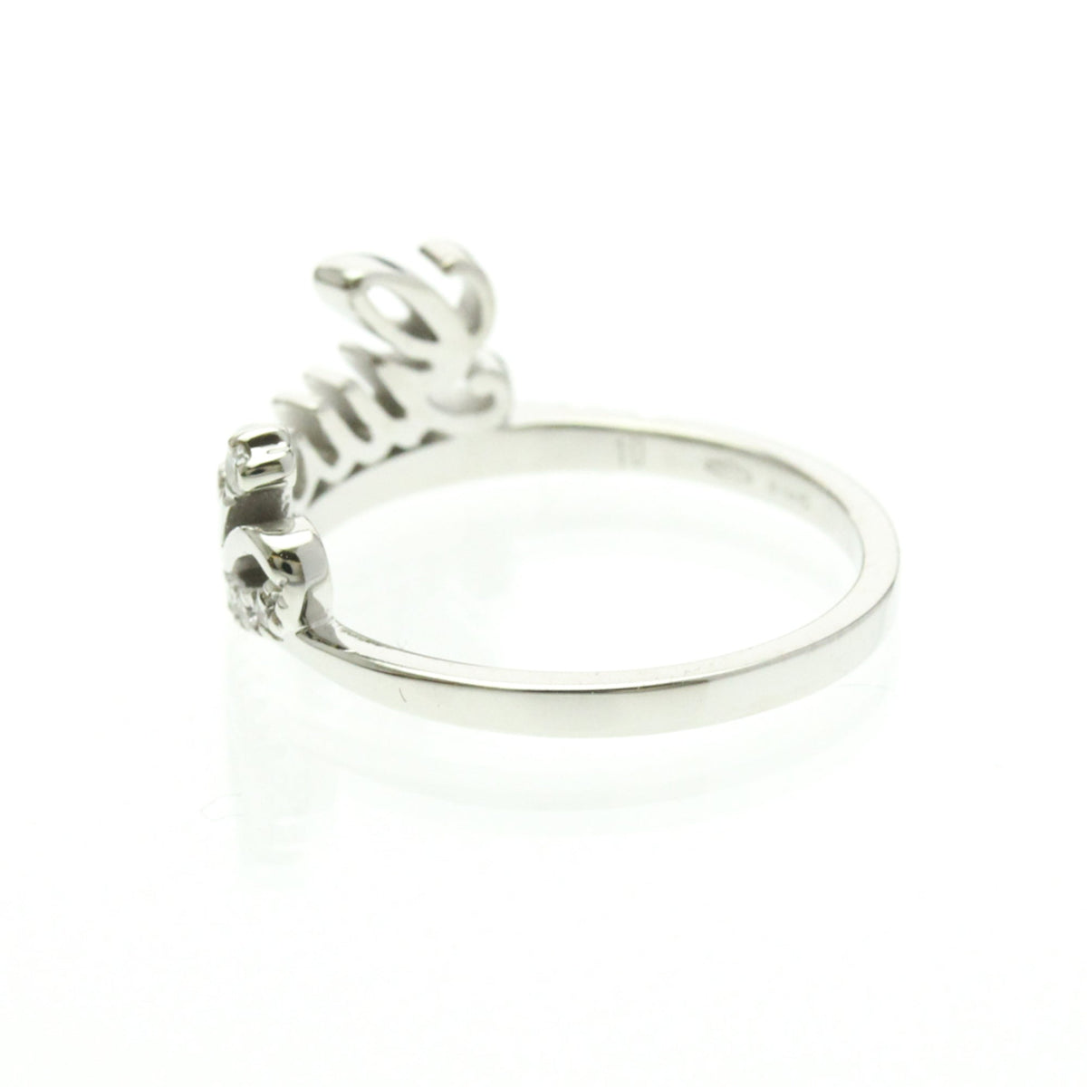 PRE-OWNED Gucci Logo Signature · 18K White Gold · Diamond Size 5.25