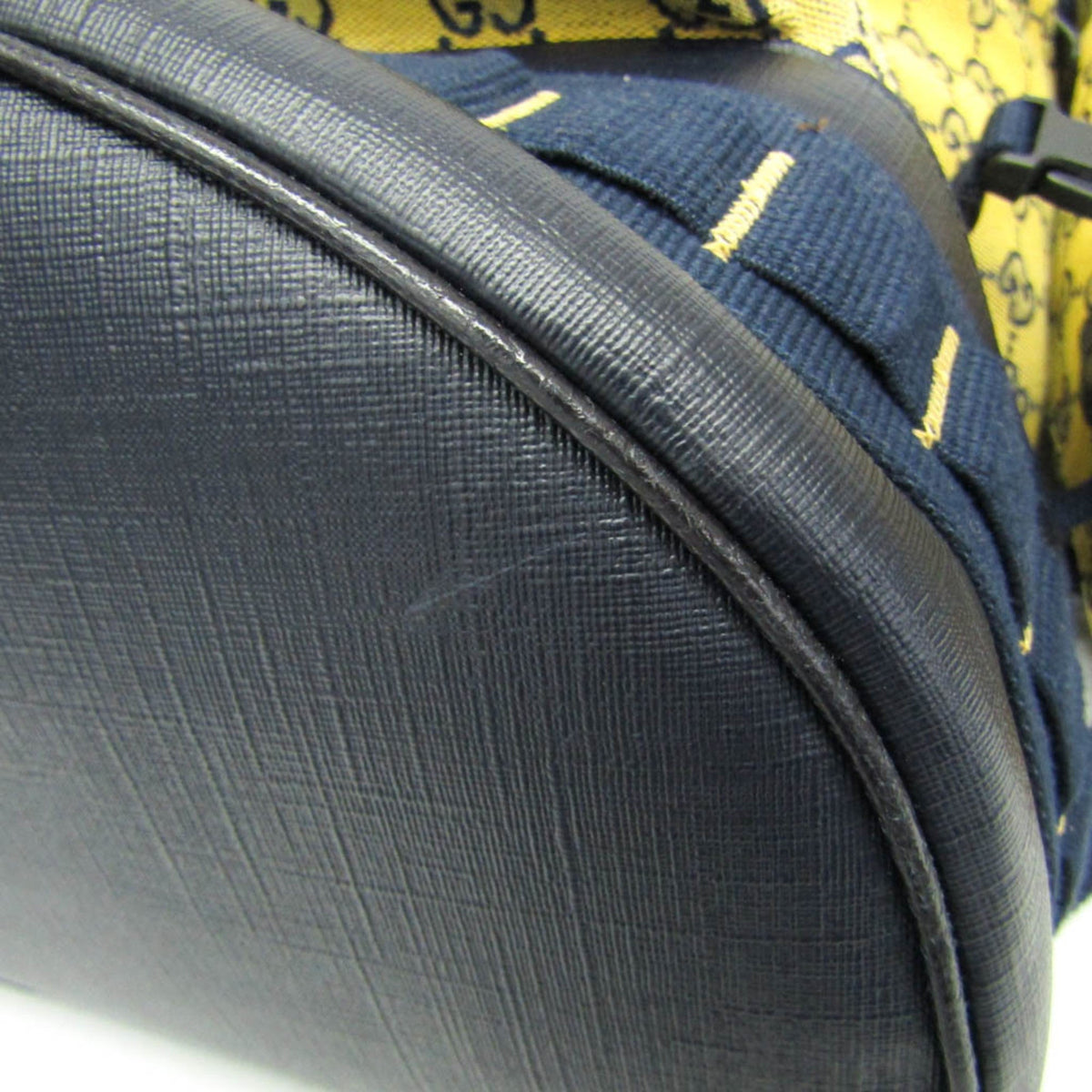PRE-OWNED Gucci GG Canvas · Heart Patch Backpack