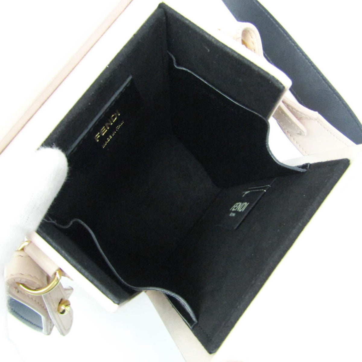 PRE-OWNED Fendi Box · Leather Shoulder Bag