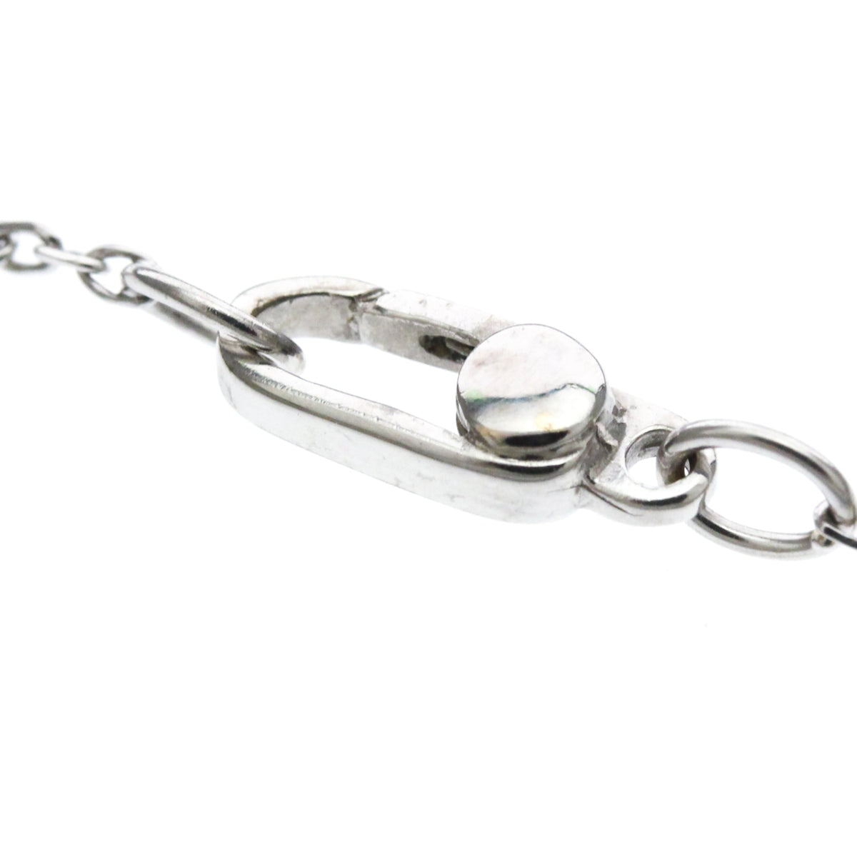 PRE-OWNED Gucci Icon · 18K White Gold