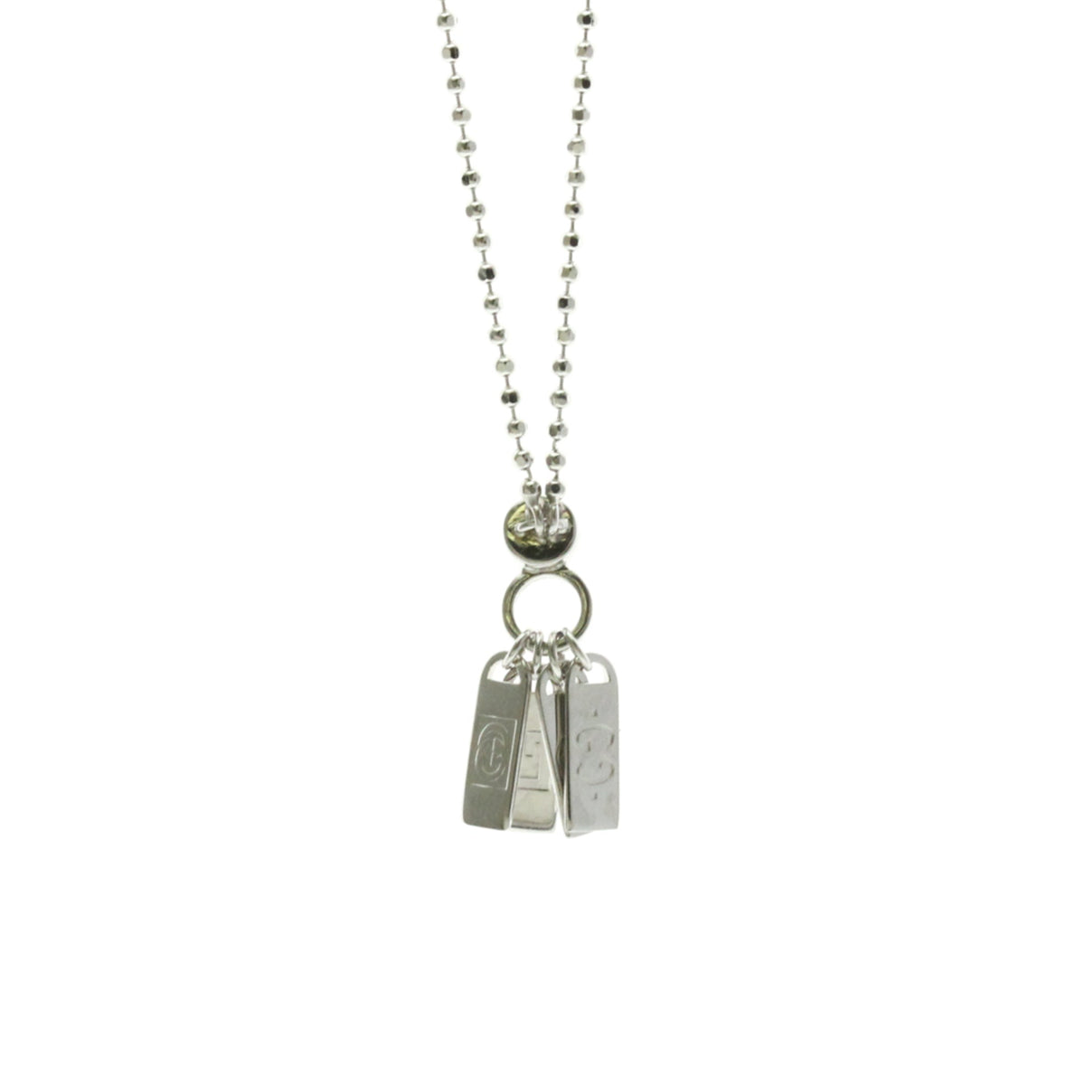 PRE-OWNED Gucci Diamond Tag · 18K White Gold