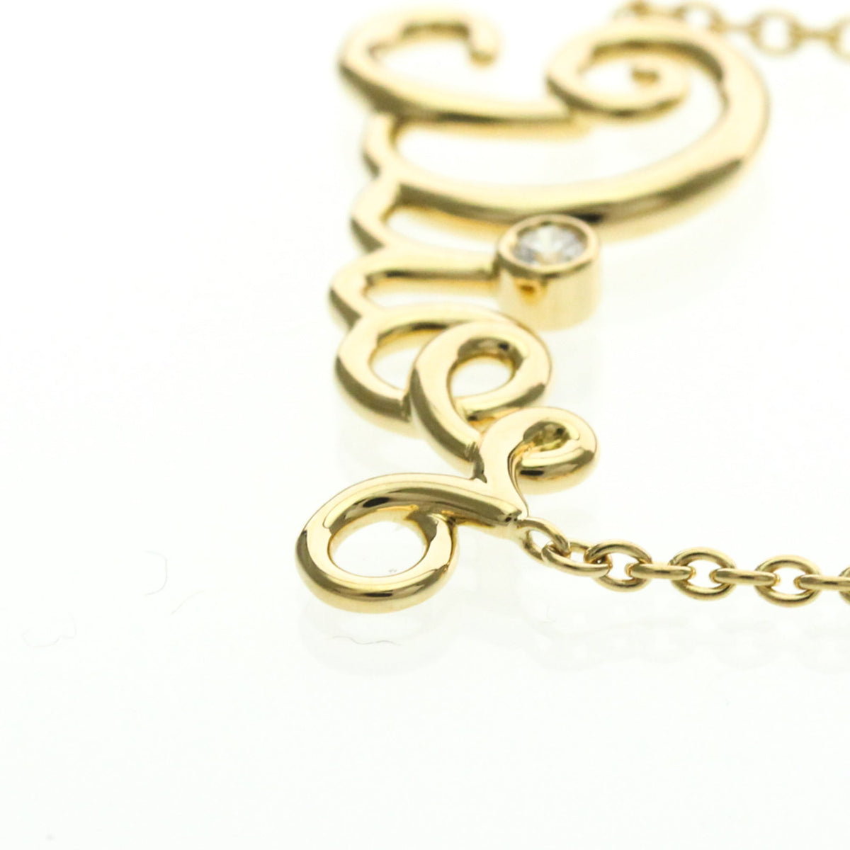 PRE-OWNED Christian Dior Dioramour · 18K Yellow Gold