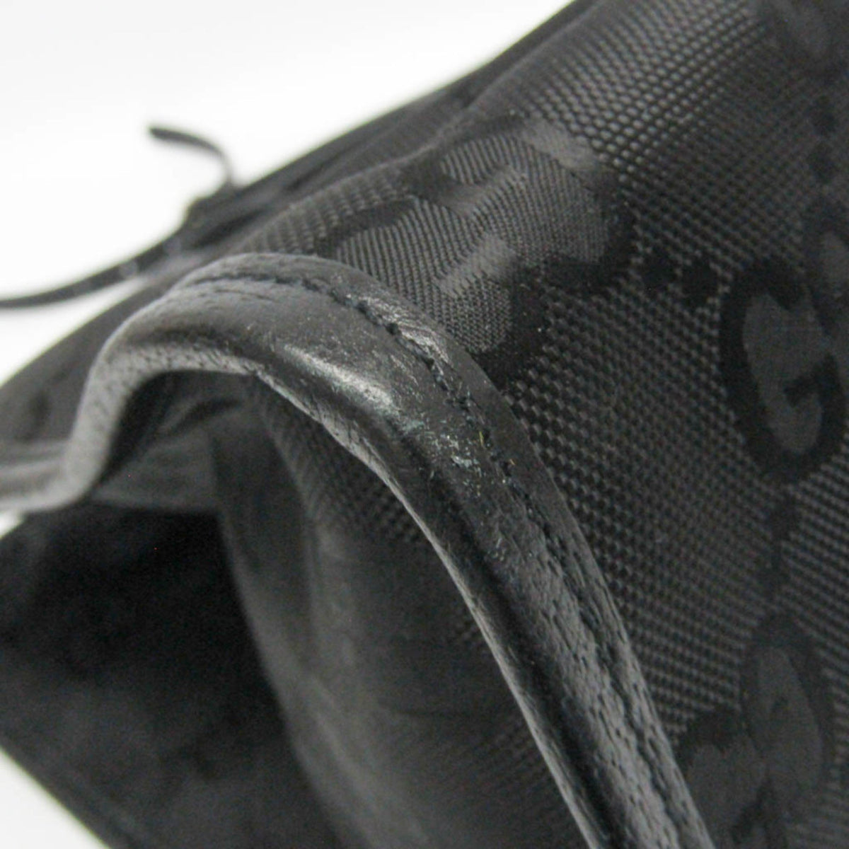 PRE-OWNED Gucci Off The Grid GG · Nylon Canvas