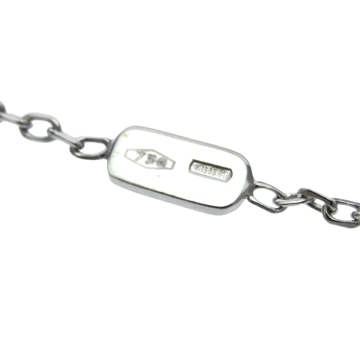 PRE-OWNED Gucci Icon · 18K White Gold