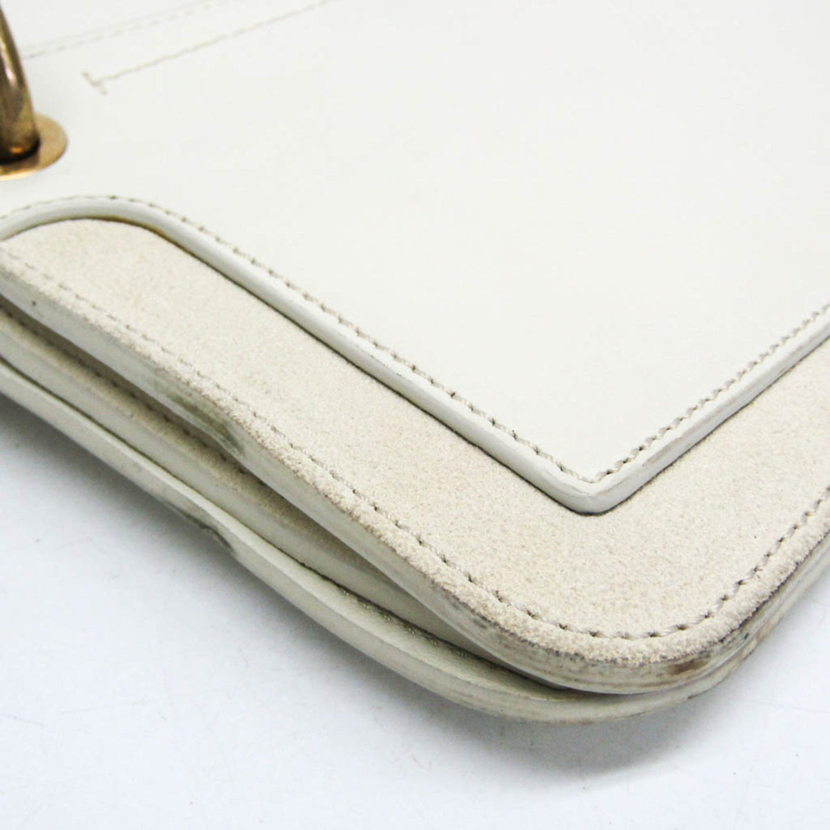 PRE-OWNED Chloé Roy · Leather & Suede