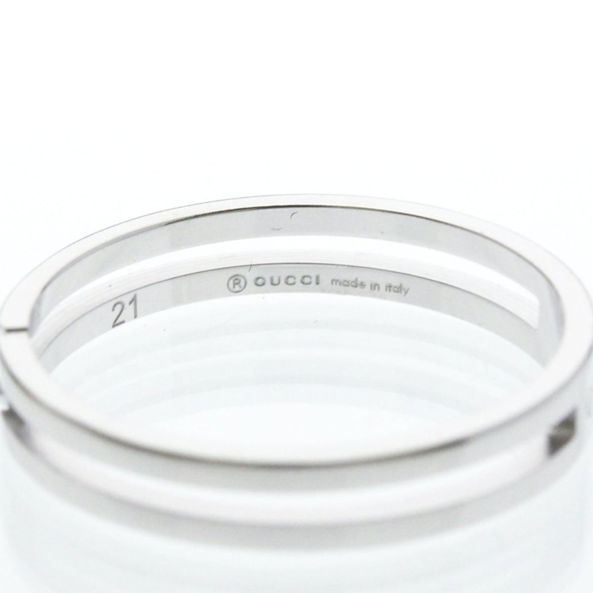 PRE-OWNED Gucci Infinity · 18K White Gold Size 9
