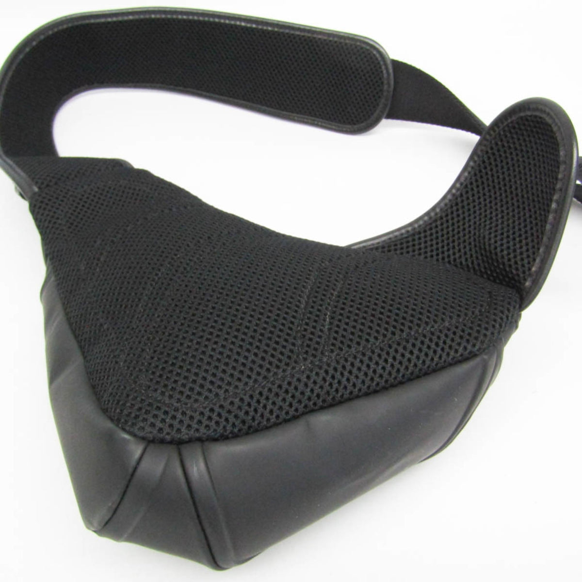 PRE-OWNED Givenchy G-Zip Triangle · Sling Bag