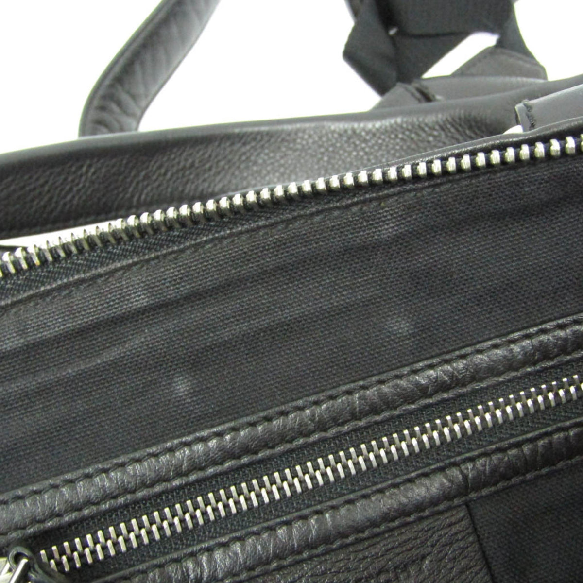 PRE-OWNED Givenchy Pandora · Leather Backpack
