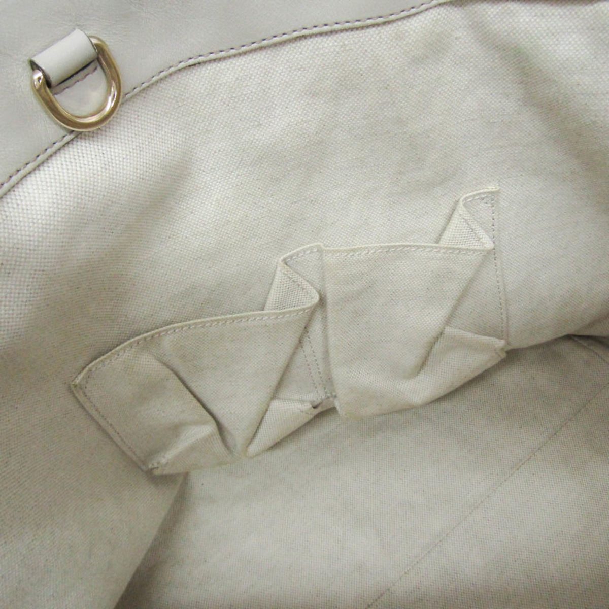 PRE-OWNED Gucci Guccissima · Embossed Leather Tote