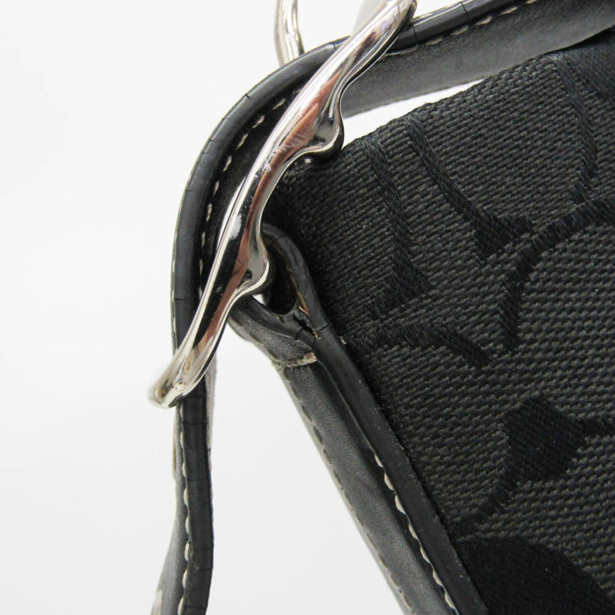 PRE-OWNED Coach Signature · Canvas & Leather
