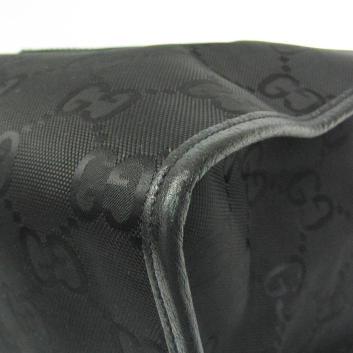 PRE-OWNED Gucci Off The Grid · GG Nylon Canvas