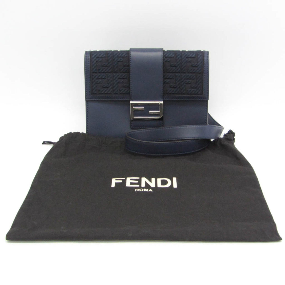 PRE-OWNED Fendi Flat Baguette Medium