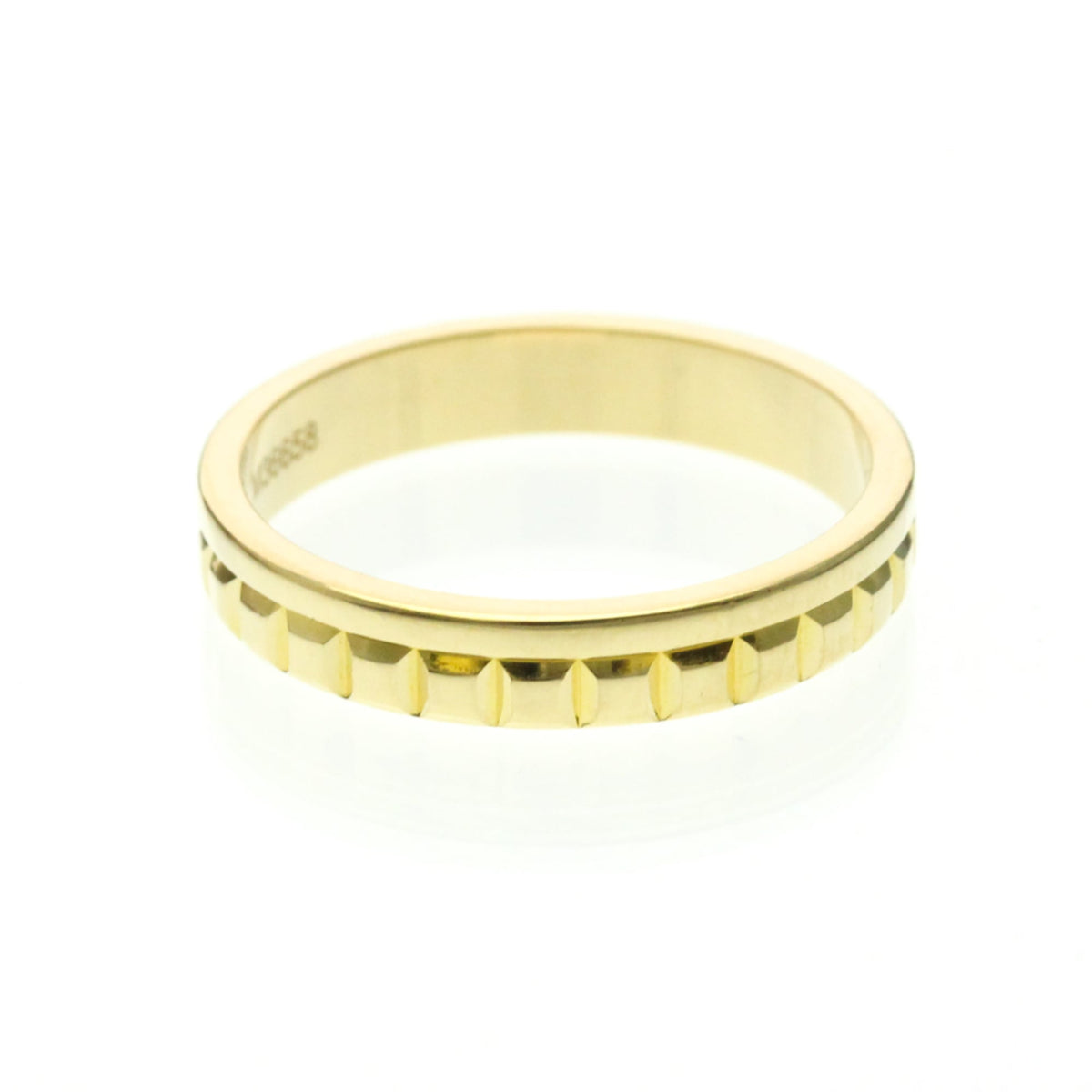 PRE-OWNED Boucheron Quatre Radiant · 18K Yellow Gold Size 8.75