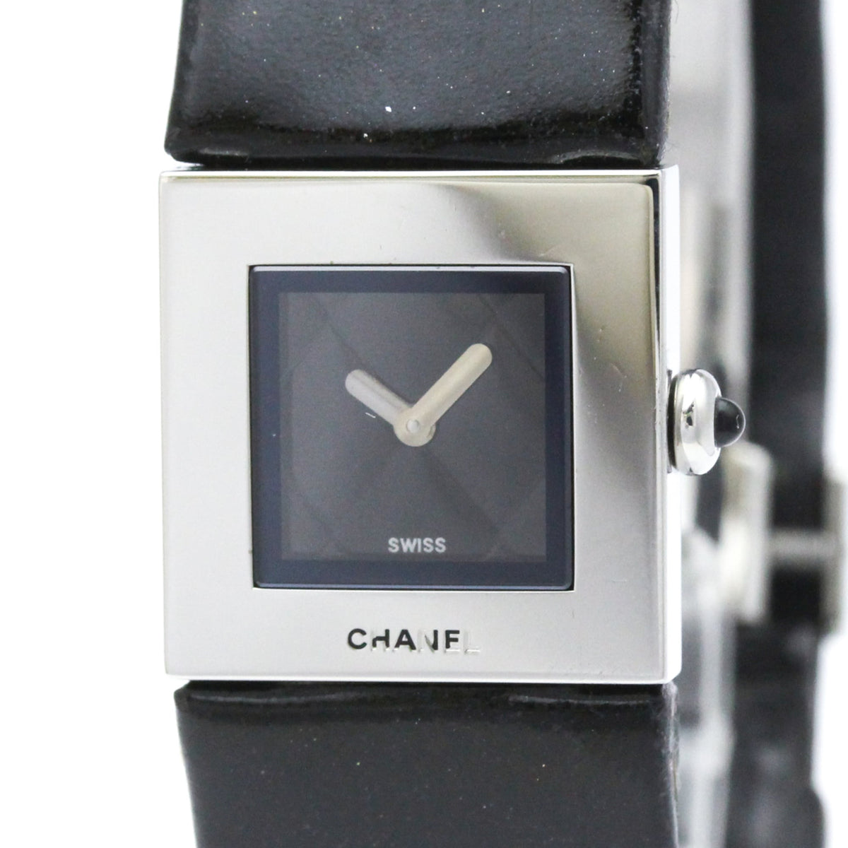 PRE-OWNED Chanel Matelassé · Steel · Quartz