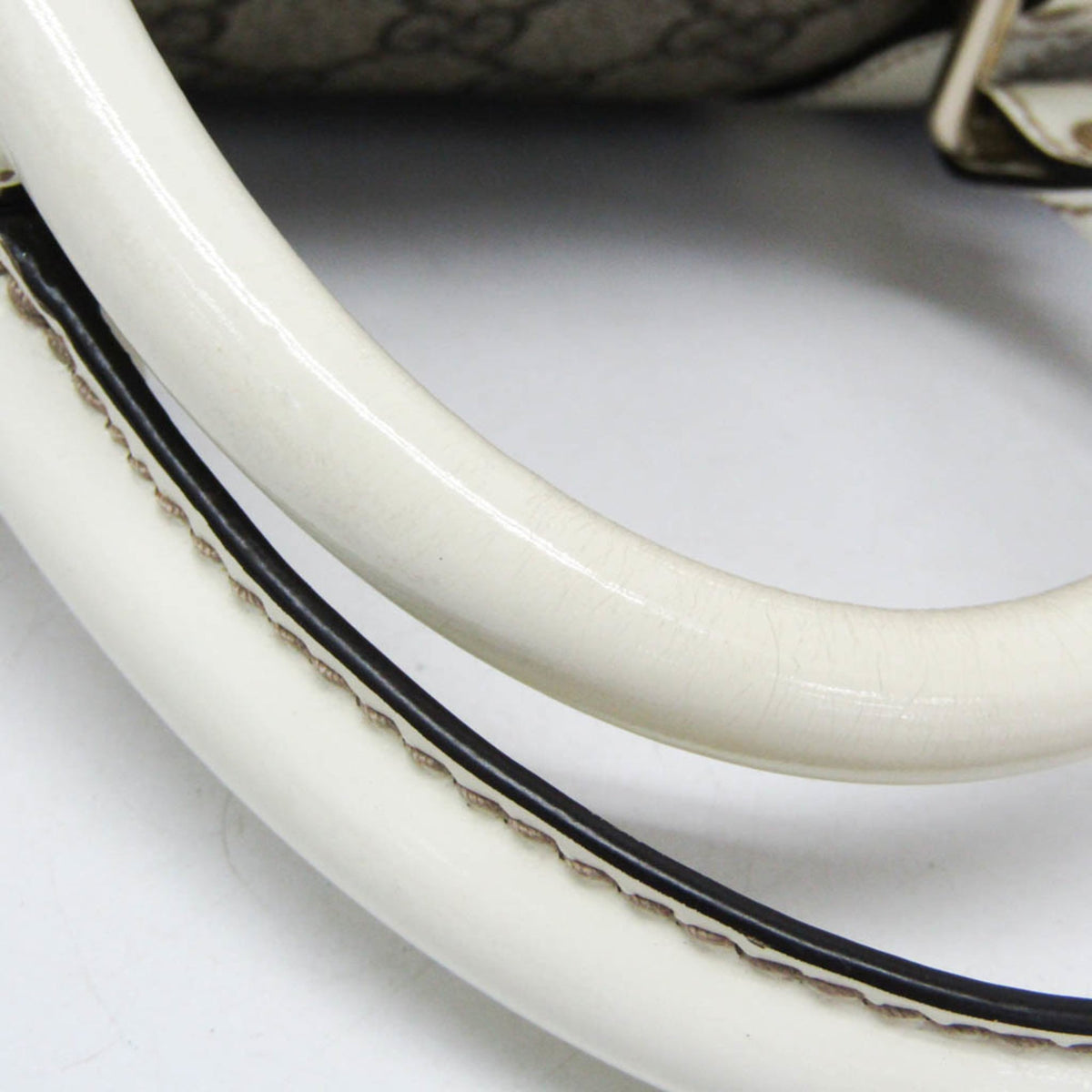 PRE-OWNED Gucci Boston · GG Supreme