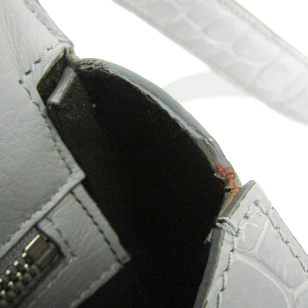 PRE-OWNED Givenchy Pandora Box Medium · Embossed Leather