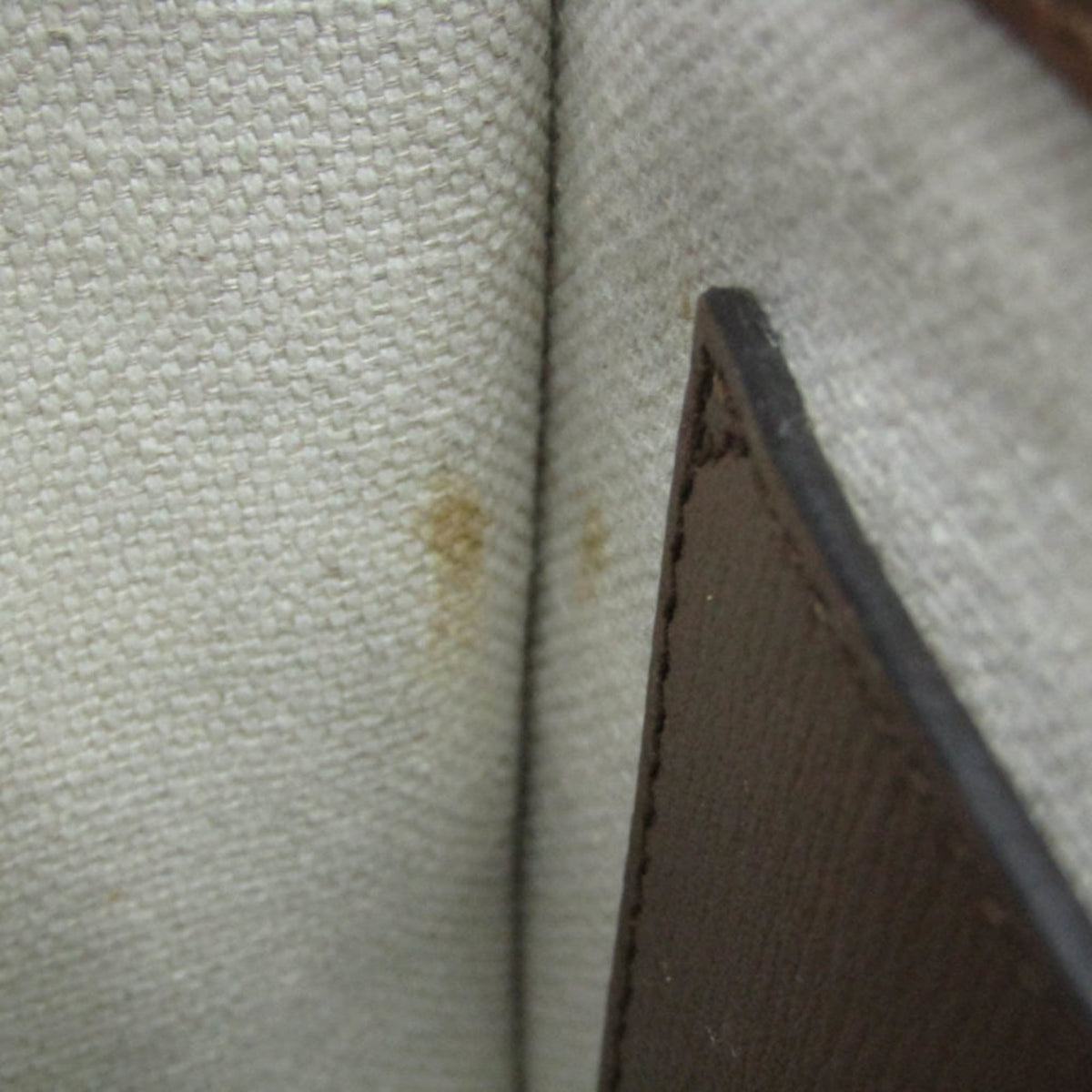 PRE-OWNED Gucci Interlocking G · GG Supreme