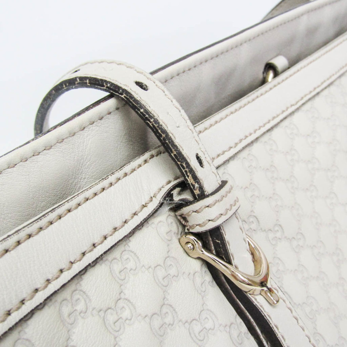 PRE-OWNED Gucci Guccissima · Embossed Leather Tote