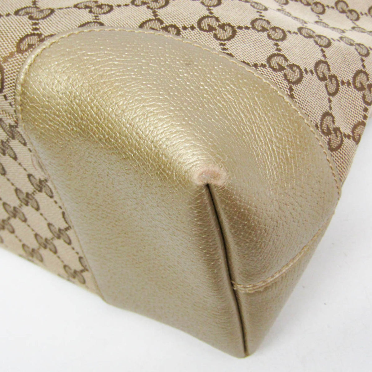 PRE-OWNED Gucci Bree · GG Canvas