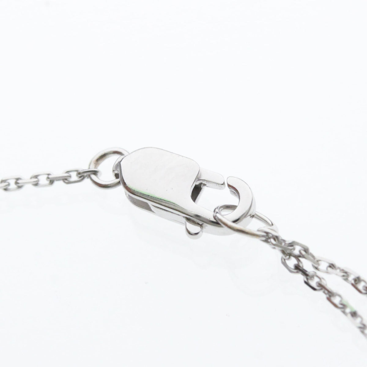 PRE-OWNED Graff Constellation · Diamond · 18K White Gold