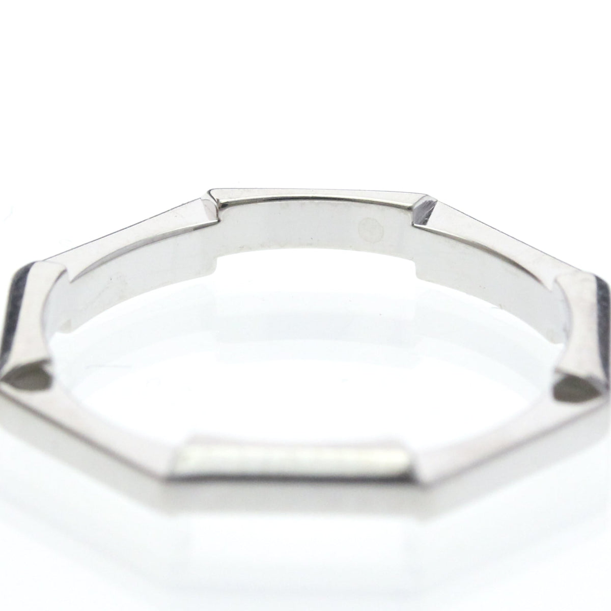 PRE-OWNED Gucci Link To Love · 18K White Gold Size 8