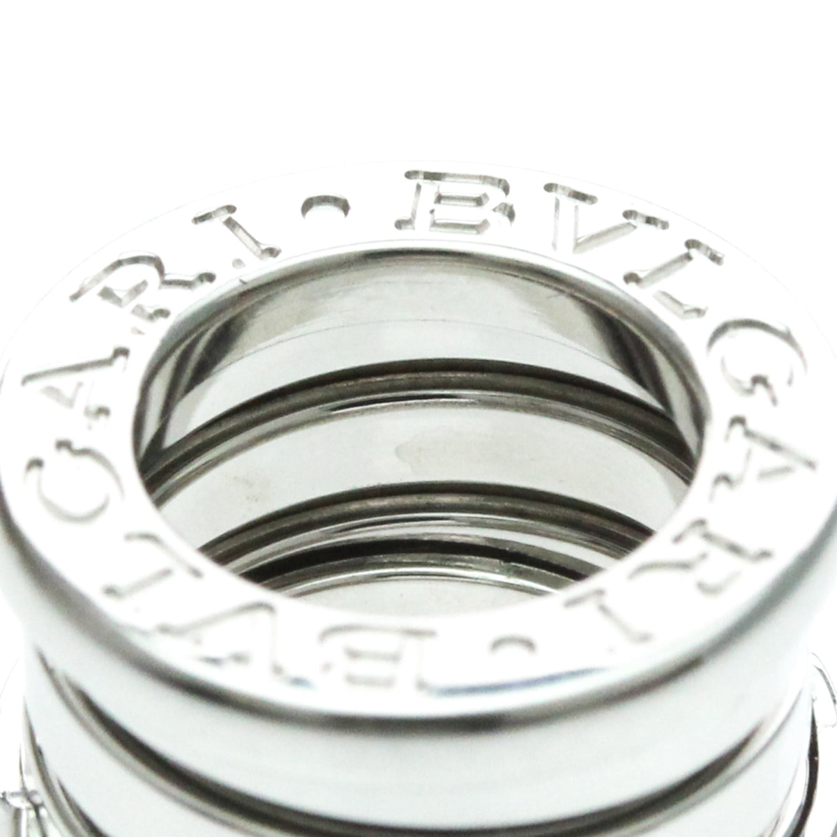 PRE-OWNED Bvlgari B.zero1 · 18K White Gold