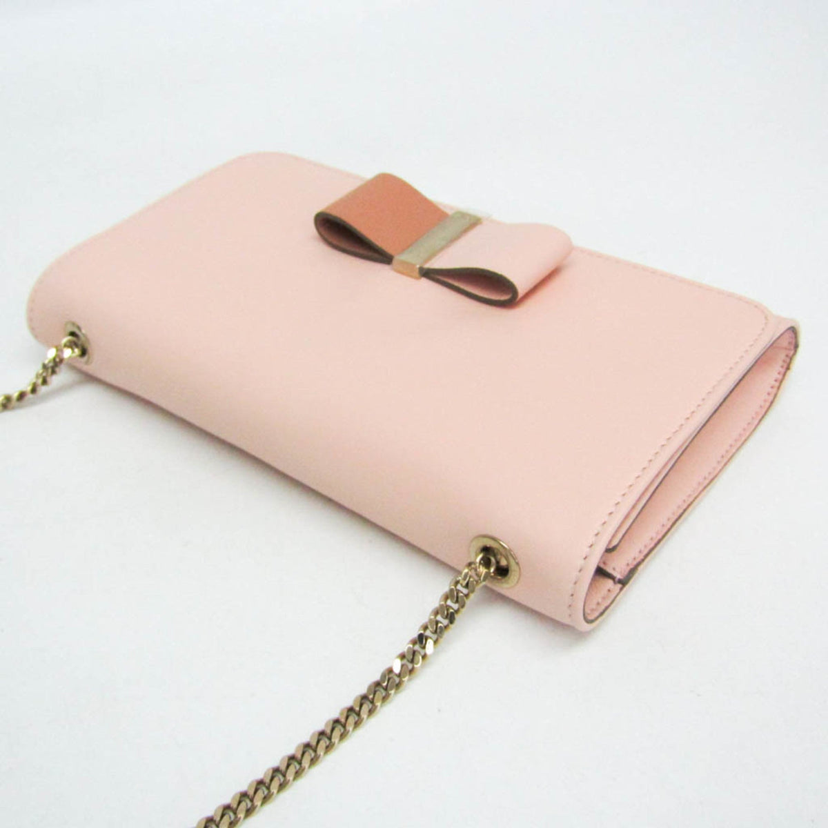 PRE-OWNED Chloé Ribbon Chain · Leather